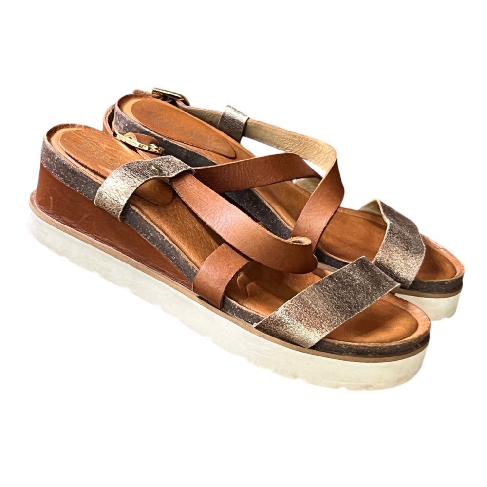 DIBA TRUE SANDALS Good Timing DISTRESSED METALLIC GOLD & BROWN Leather SIZE 7.5